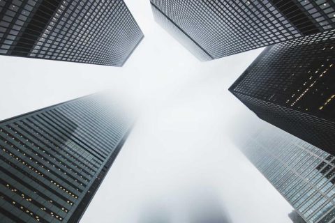 张师傅：从修车工到车队队长的逆袭
